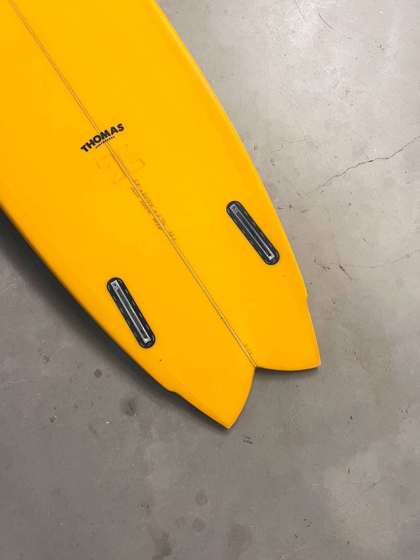 5'8" Flat Deck Fish #8134